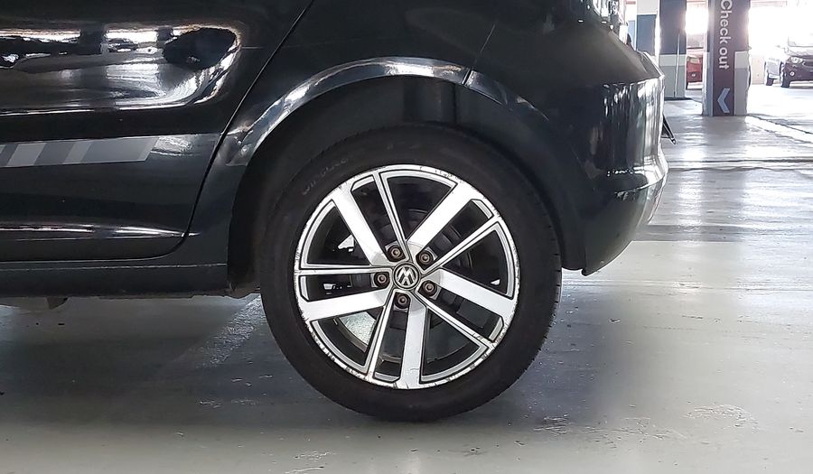 Volkswagen Fox 1.6 RUN Hatchback 2017