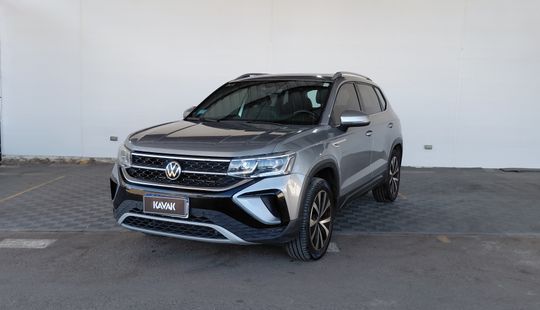 Volkswagen • Taos