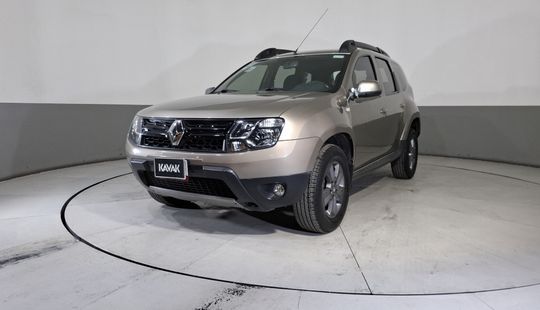 Renault • Duster