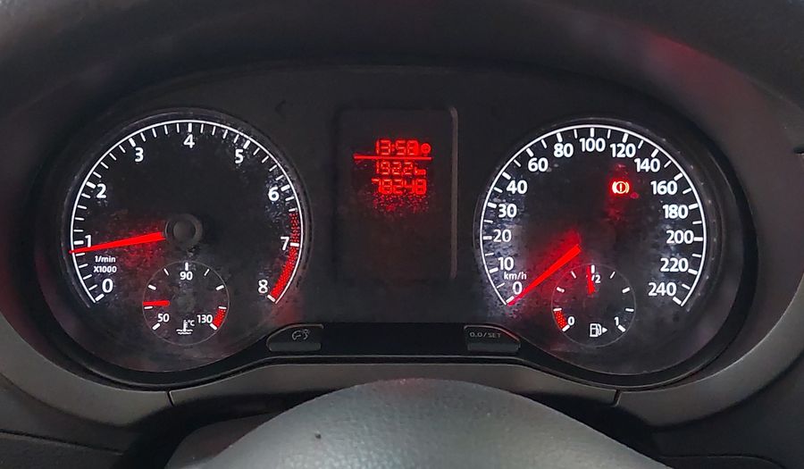 Volkswagen Fox 1.6 VHT TOTAL FLEX Hatchback 2014