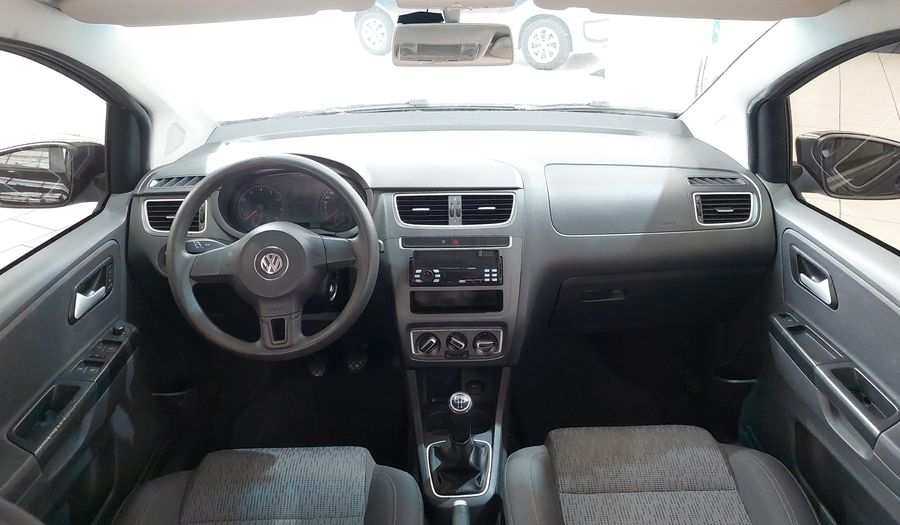 Volkswagen Fox 1.6 VHT TOTAL FLEX Hatchback 2014