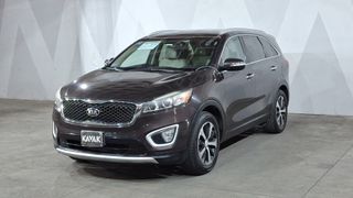 Kia • Sorento
