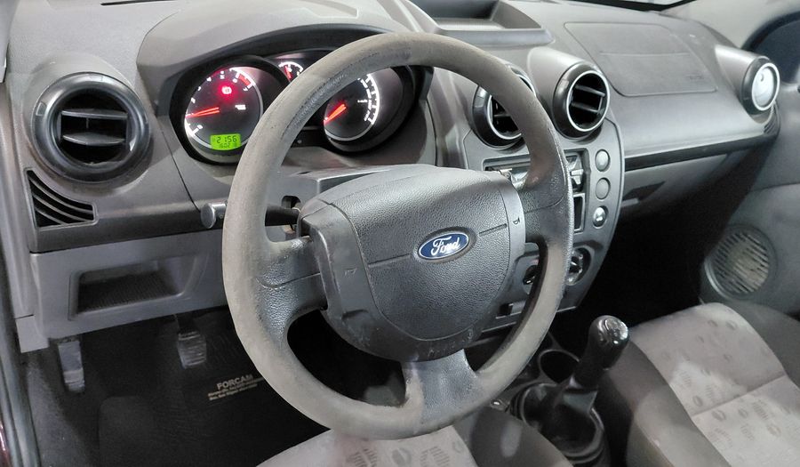Ford Fiesta 1.6 AMBIENTE PLUS Hatchback 2011