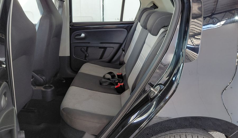 Volkswagen Up 1.0 BLACK UP Hatchback 2015