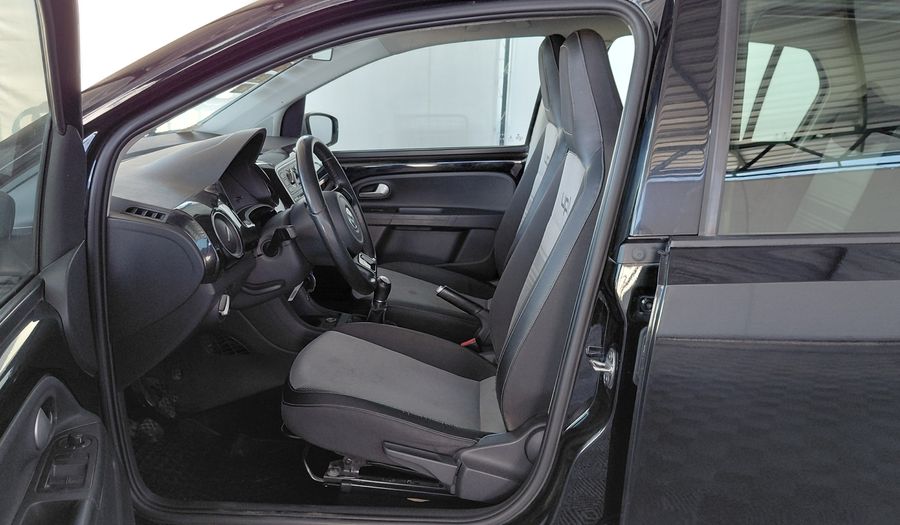 Volkswagen Up 1.0 BLACK UP Hatchback 2015