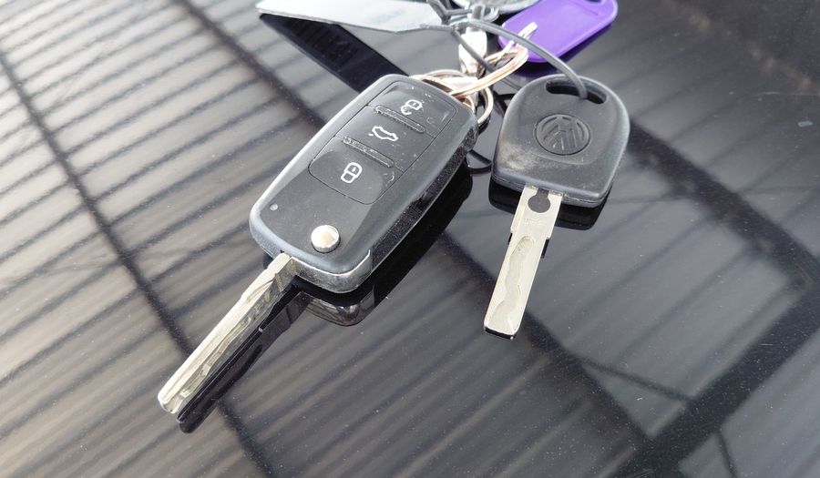 Volkswagen Up 1.0 BLACK UP Hatchback 2015