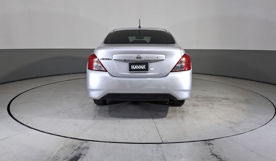 Nissan Versa 1.6 ADVANCE AUTO Sedan 2017