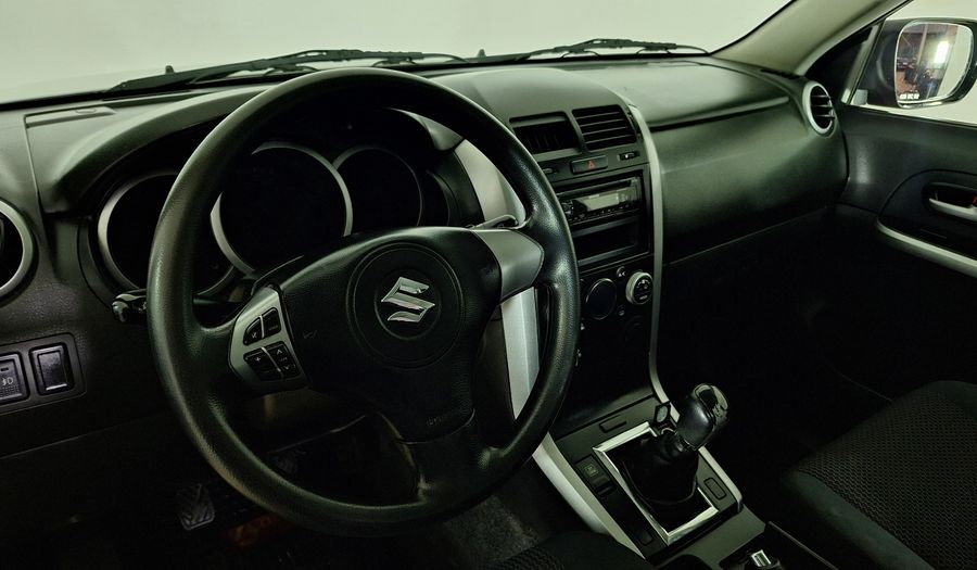Suzuki Grand Vitara 2.4 GLX SPORT WINCH 4WD Suv 2014