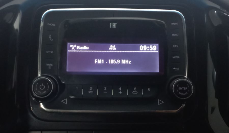 Fiat Uno 1.4 WAY Hatchback 2017