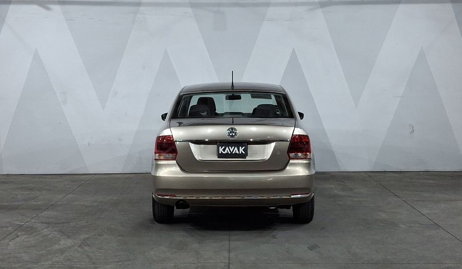 Volkswagen Vento 1.6 COMFORTLINE TIPTRONIC Sedan 2017