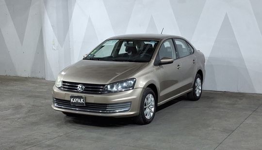 Volkswagen • Vento