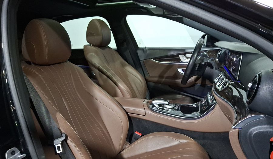 Mercedes Benz Clase E 2.0 200 AVANTGARDE AUTO Sedan 2019