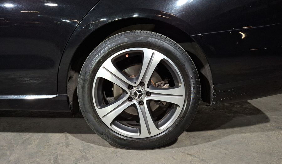 Mercedes Benz Clase E 2.0 200 AVANTGARDE AUTO Sedan 2019