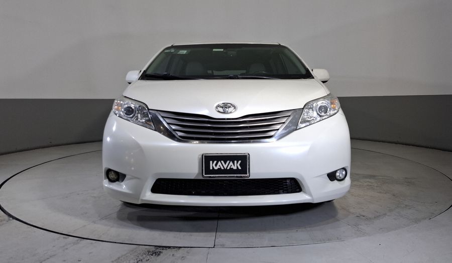 Toyota Sienna 3.5 XLE PIEL AT Minivan 2017