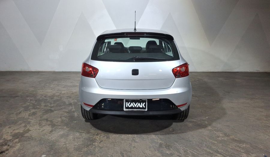 Seat Ibiza 2.0 REFERENCE 4 PTAS MT Hatchback 2013
