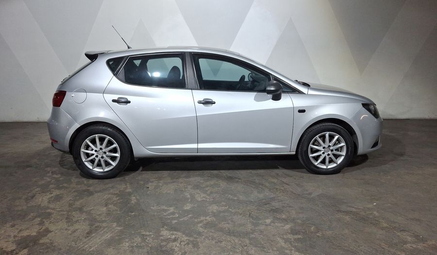 Seat Ibiza 2.0 REFERENCE 4 PTAS MT Hatchback 2013