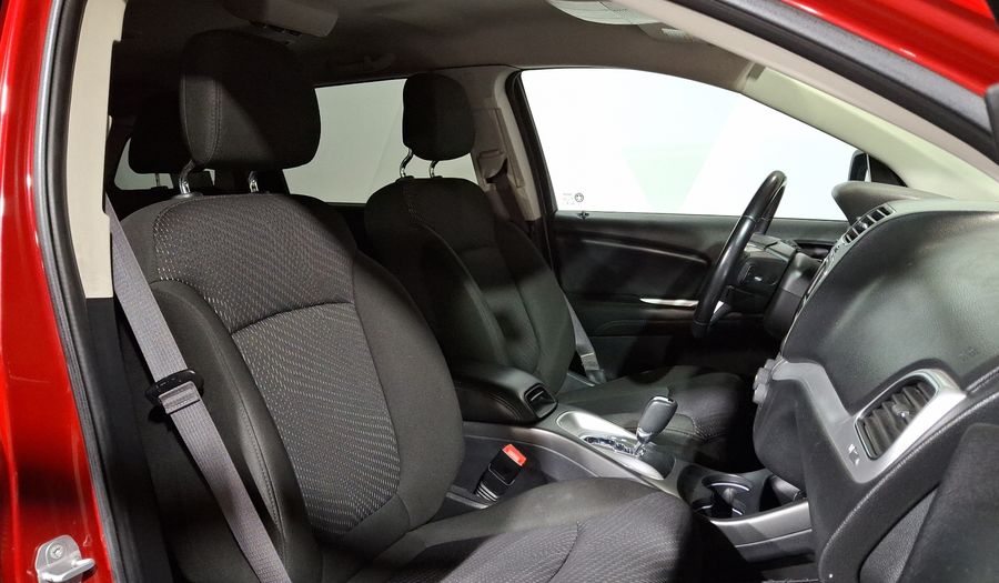 Dodge Journey 2.4 SE BLACKTOP PARKVIEW Suv 2019