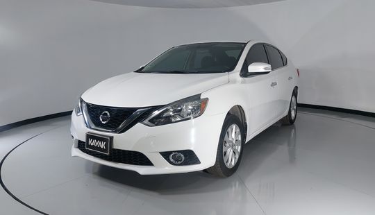 Nissan • Sentra