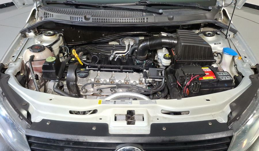 Volkswagen Saveiro 1.6 ROBUST CABINA SENCILLA Pickup 2022