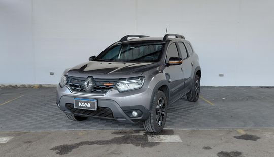 Renault • Duster
