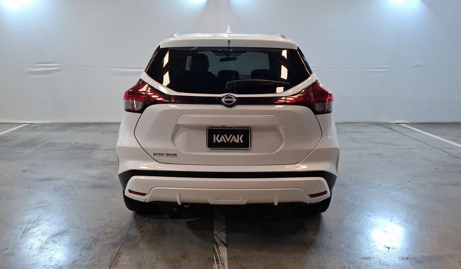 Nissan Kicks 1.6 PLATINUM LTS XTRONIC Suv 2024