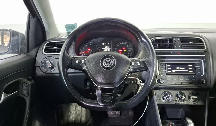 Volkswagen Polo 1.6 TIPTRONIC Hatchback 2017