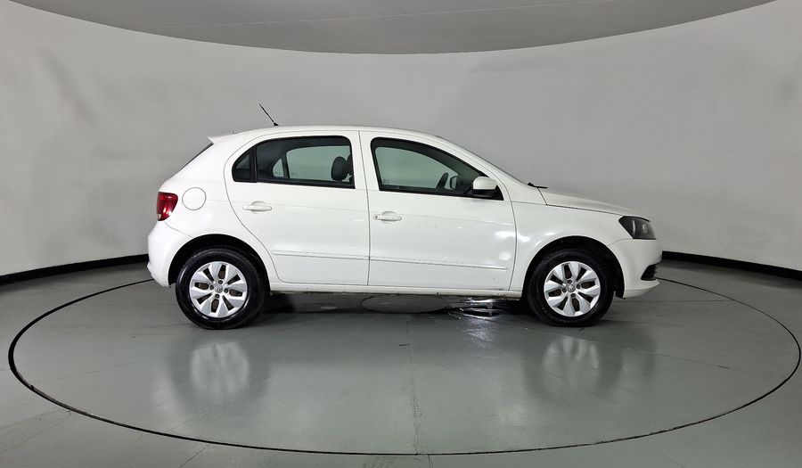 Volkswagen Gol 1.6 CL AC MT Hatchback 2015