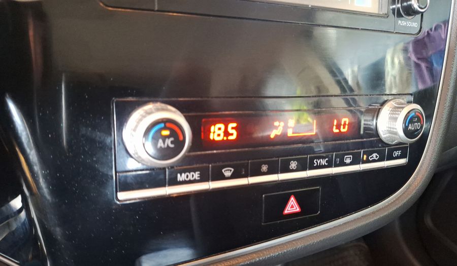 Mitsubishi Outlander 2.0 CVT GLX Suv 2023