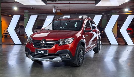 Renault • Sandero Stepway