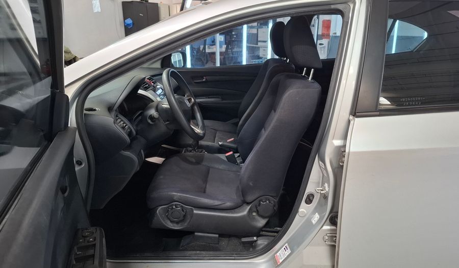 Honda City 1.5 LX MT Sedan 2011