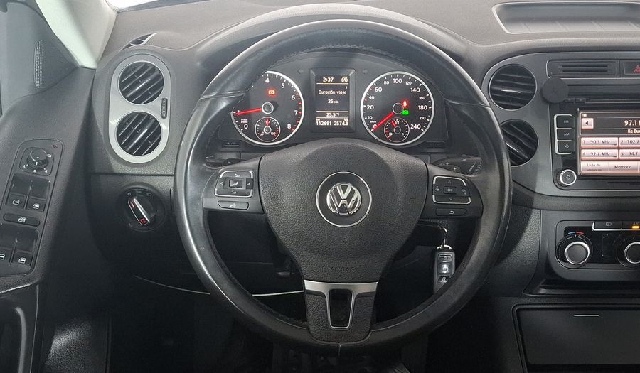 Volkswagen Tiguan 1.4 TSI SPORT & STYLE DSG Suv 2015