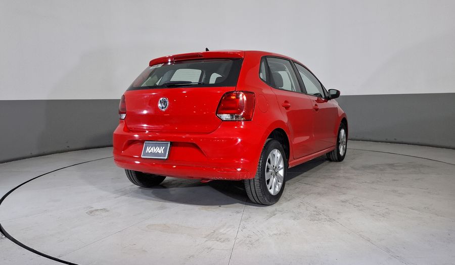 Volkswagen Polo 1.6 MT Hatchback 2017