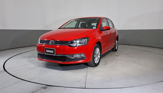 Volkswagen • Polo