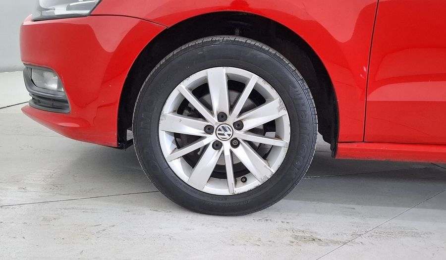 Volkswagen Polo 1.6 MT Hatchback 2017