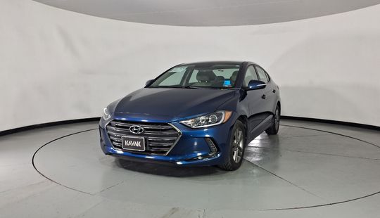 Hyundai • Elantra