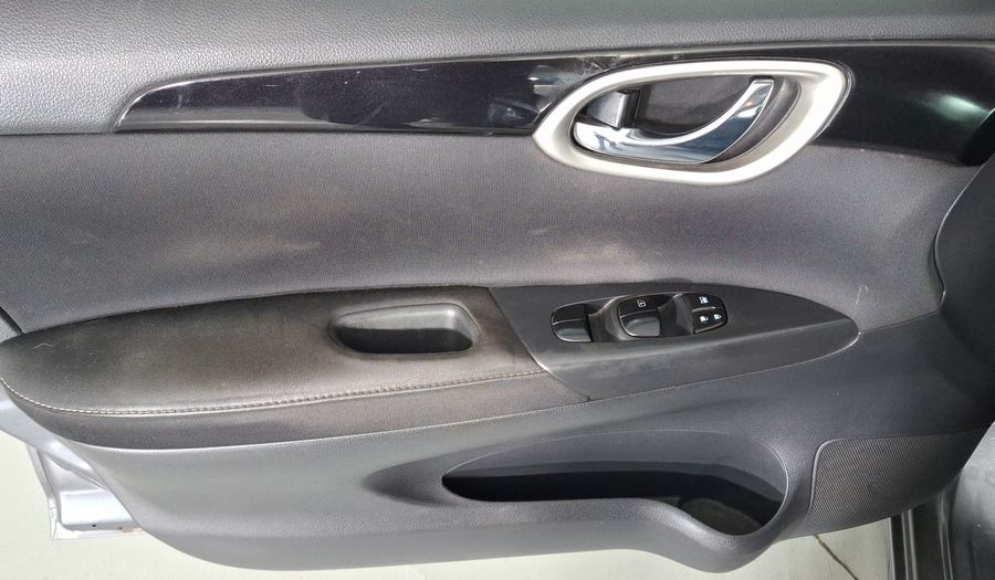 Nissan Sentra 1.8 ADVANCE AUTO Sedan 2018