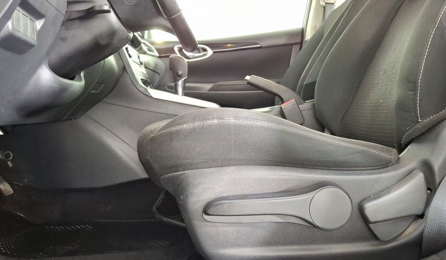 Nissan Sentra 1.8 ADVANCE AUTO Sedan 2018