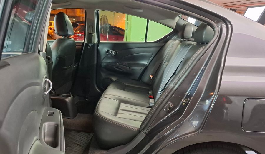 Nissan Versa 1.6 EXCLUSIVE CVT Sedan 2020