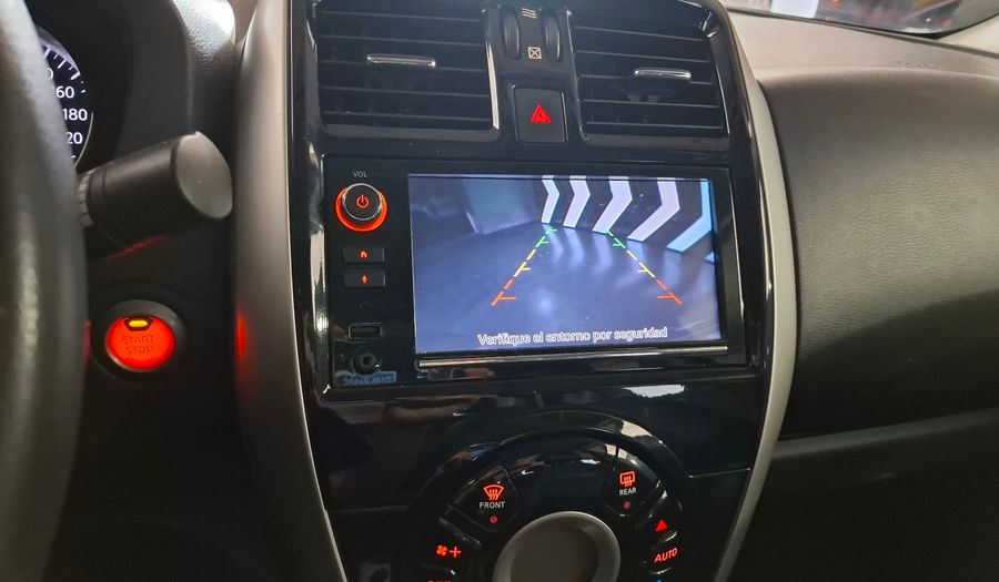 Nissan Versa 1.6 EXCLUSIVE CVT Sedan 2020