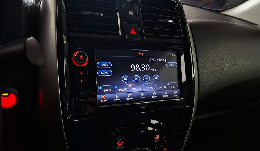 Nissan Versa 1.6 EXCLUSIVE CVT Sedan 2020