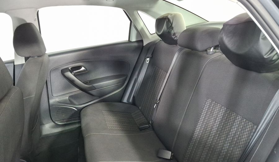 Volkswagen Vento 1.6 TIPTRONIC Sedan 2017