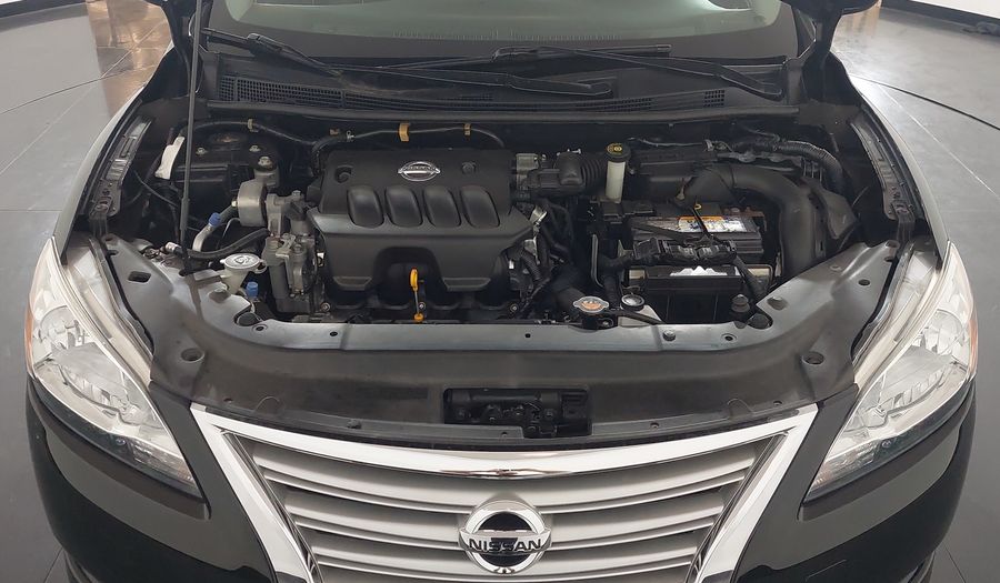 Nissan Sentra 2.0 SV CVT Sedan 2016