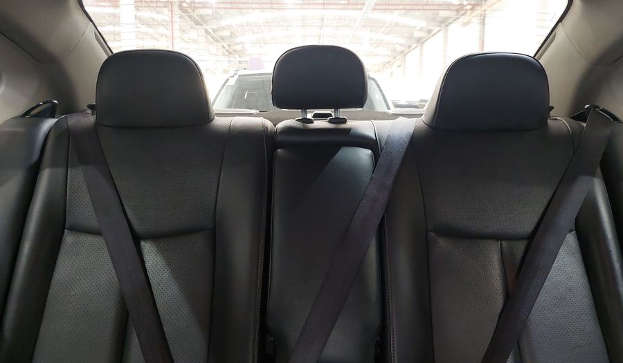 Nissan Sentra 2.0 SV CVT Sedan 2016