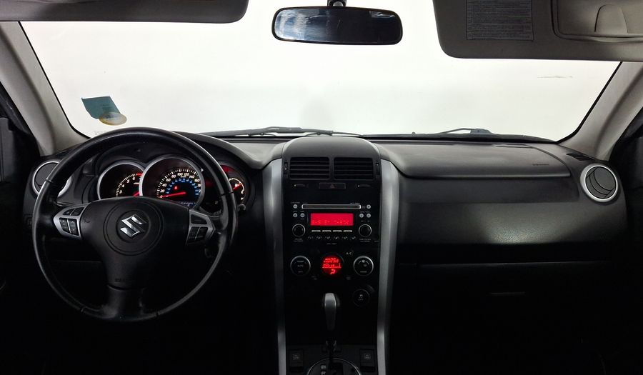 Suzuki Grand Vitara 2.4 L4 GL AT Suv 2013
