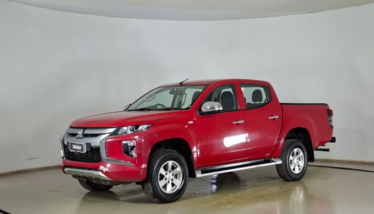 Mitsubishi • L200