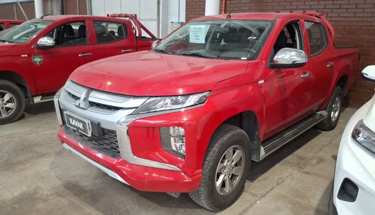 Mitsubishi • L200