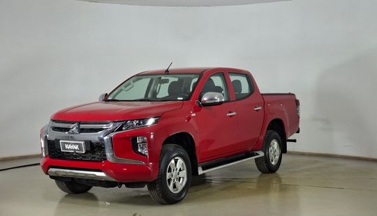 Mitsubishi • L200