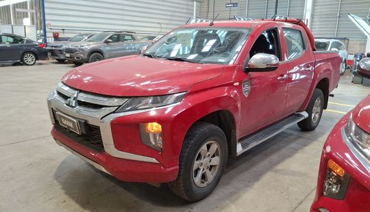 Mitsubishi • L200