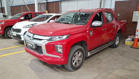 Mitsubishi • L200