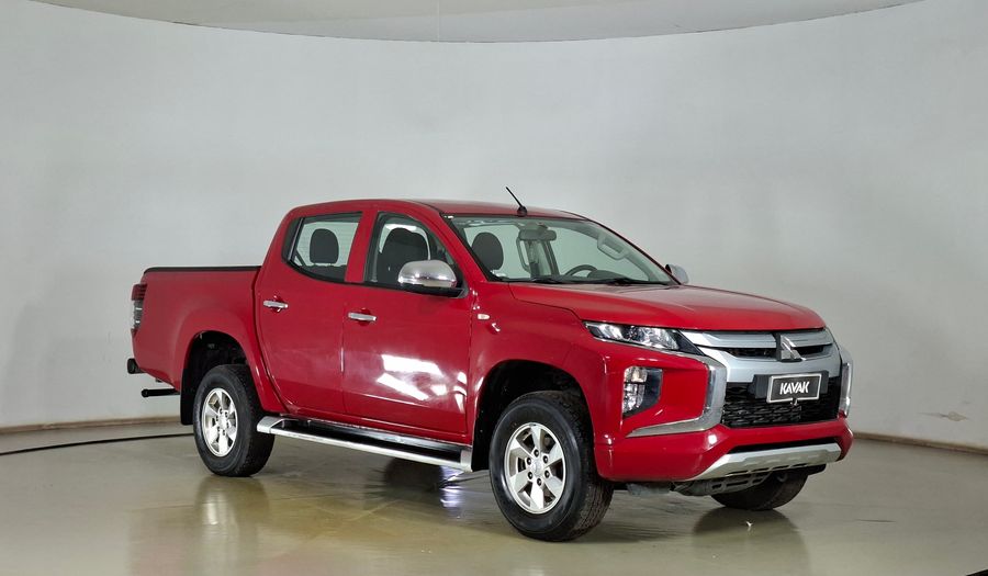 Mitsubishi L200 2.2 T KATANA CR DC Pickup 2024